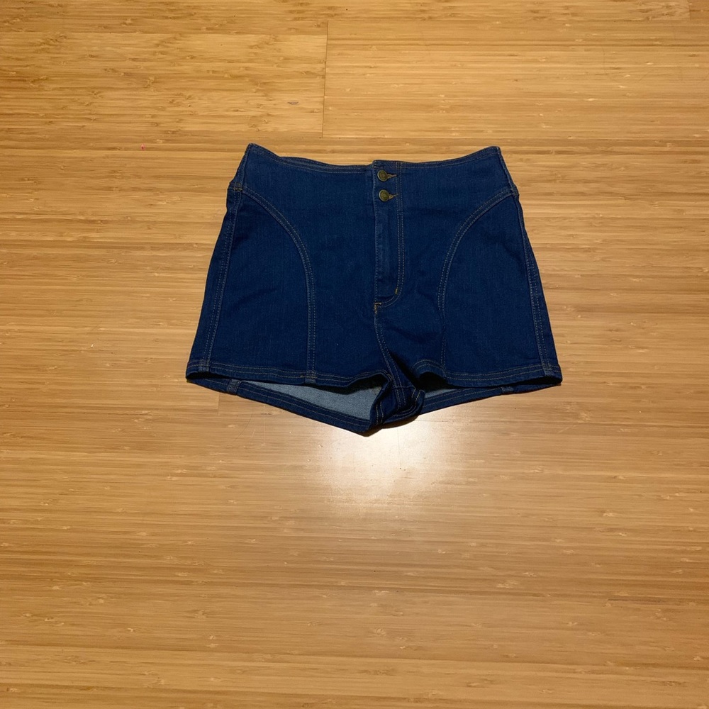 UO BDG Dark Wash High Waisted Pinup Shorts